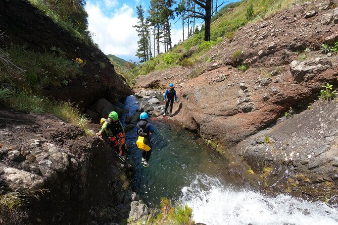 Canyoning in Madeira Island- Level 1 - Guides make the difference: the “safe and fun” management style