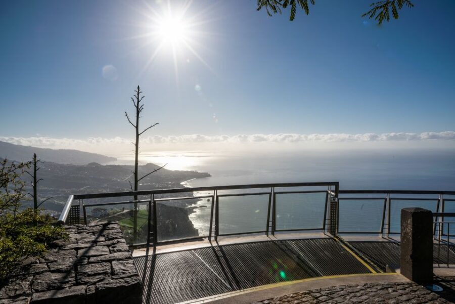 From Funchal: Best of Madeira's West Tour - Leaving Funchal behind: Câmara de Lobos and the first switchbacks