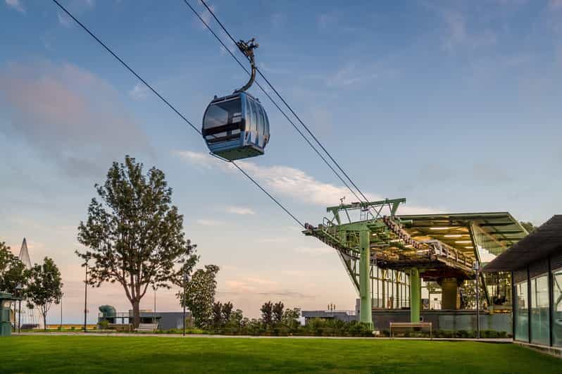 Funchal: 2-Hour Tuk-Tuk Tour with Cable Car Finale - Pico dos Barcelos Lookout: the view that makes everything click
