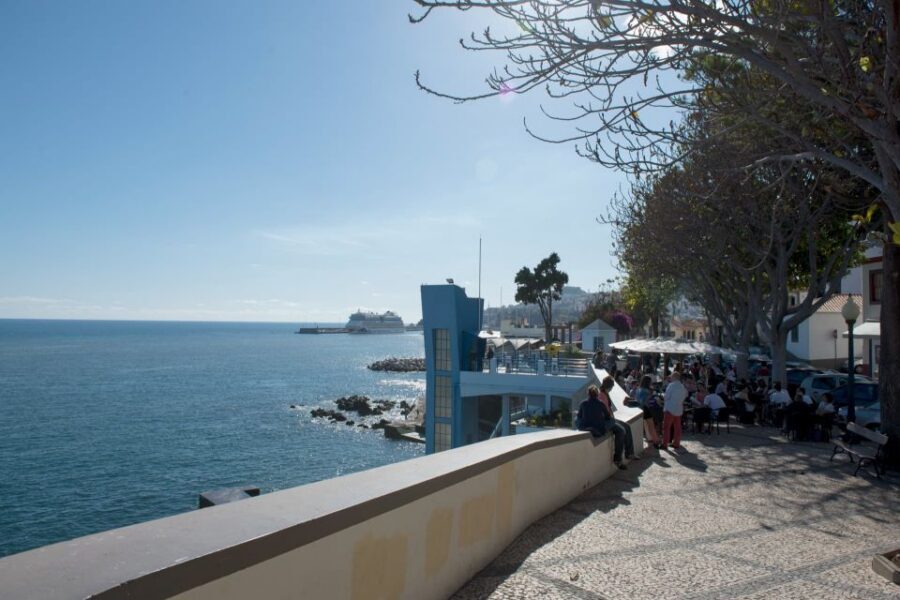 Funchal: City Highlights Tuk-Tuk Tour - Quinta Vigia: That Bright Pink Mansion Moment