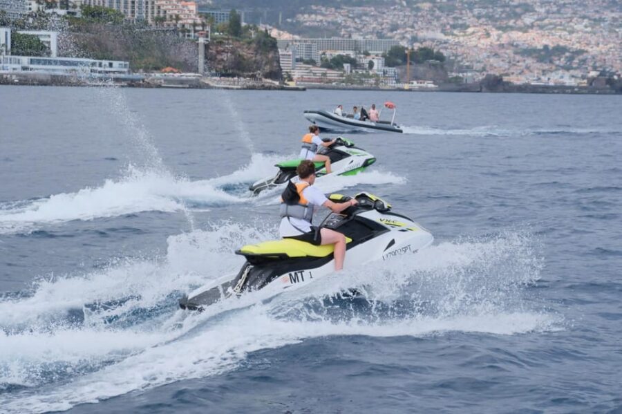 Funchal: Jet Ski Circuit - Safety Briefing First: Life Jackets and Step-by-Step Control