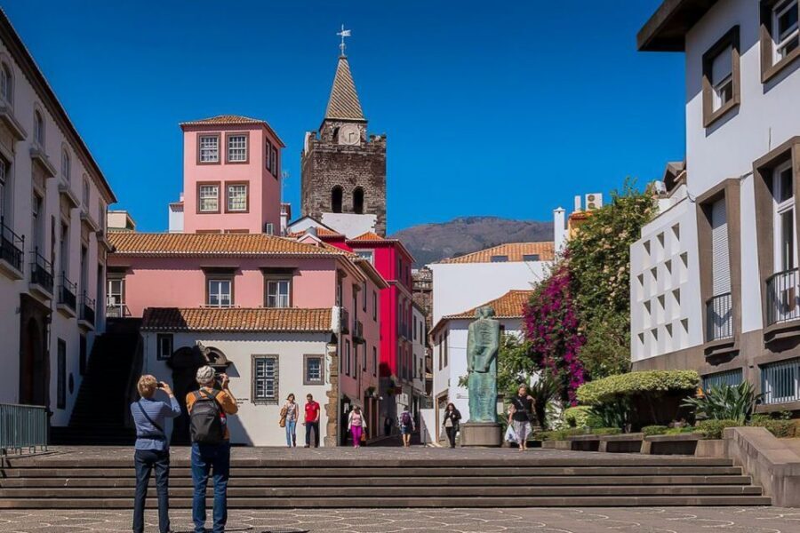 Funchal: Old Town Walking Tour - Santa Maria Street to Admiral’s Garden: medieval lanes and old flood defenses