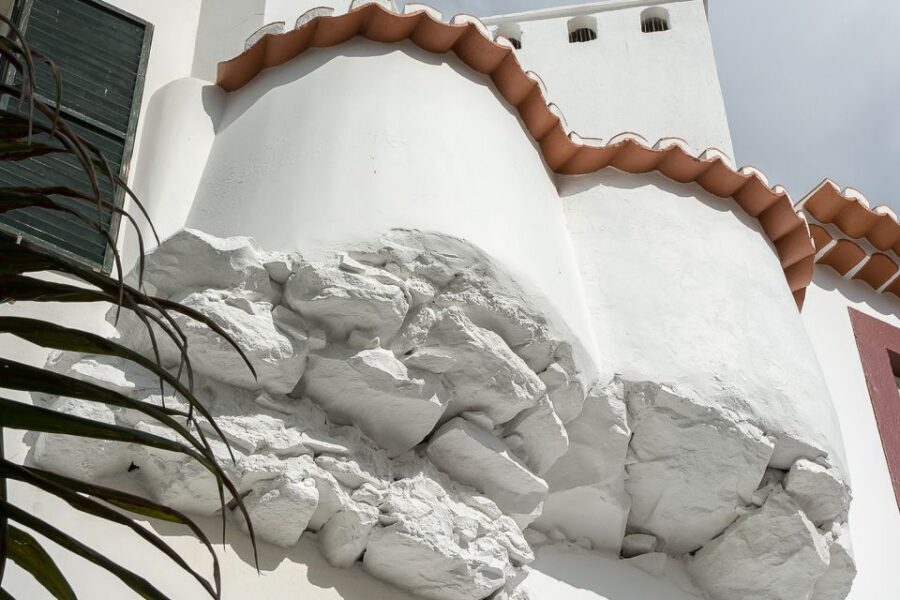 Funchal: Old Town Walking Tour - Photography Museum Atelier Vicente’s and the Jesuits’ Church finish