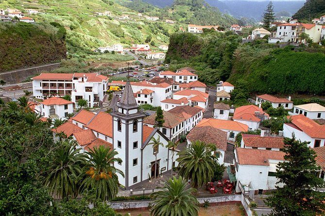 Go West Tour - Madeira Island Excursion - São Vicente: Mountain-Surrounded Village Atmosphere