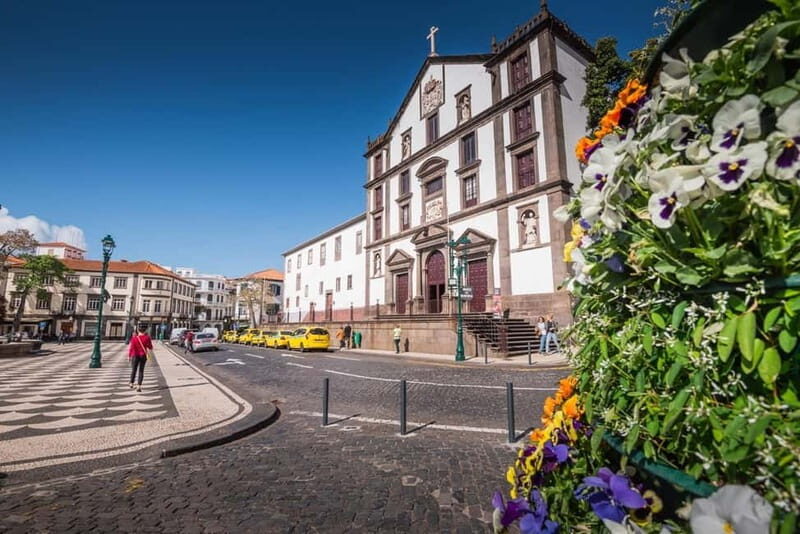 Hidden Funchal: Stories & Secrets Tour - The English Neighbourhood Trail and the English Church