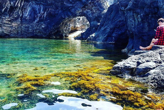 Jeep Tour Amazing West to Natural Pools -Full-Day - Porto Moniz Natural Pools Swim Time (and Why Wind Matters)