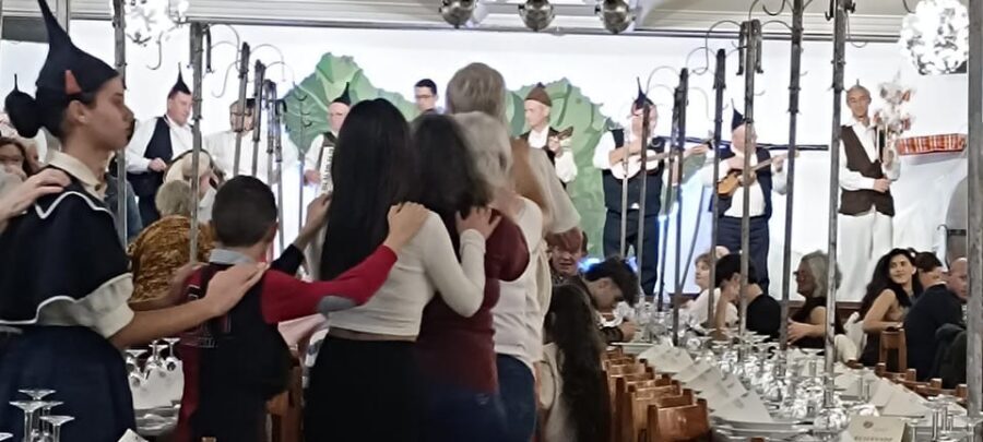 Madeira: Folk Dancing Show and Traditional Local Dinner - Should You Book This Madeira Folk Dancing Dinner Show?