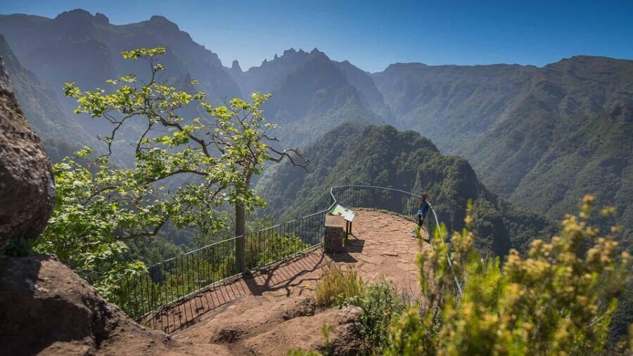 Madeira Funchal:East Tour Pico Arieiro & Santana&Laurissilva - The Easy Levada Walk to Balcões: Short Steps, Big Payoff