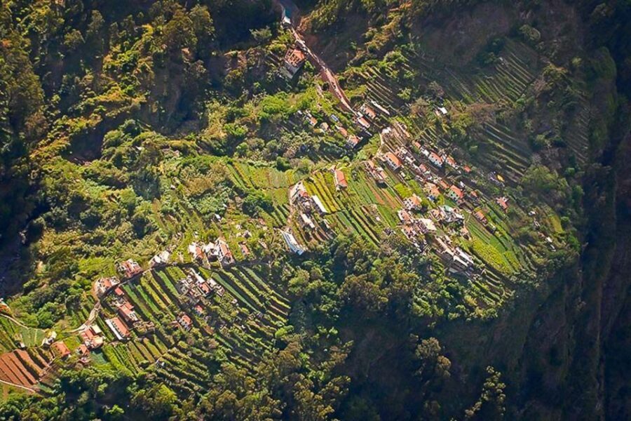 Madeira: Nuns Valley Half-Day Tour - Câmara de Lobos: Fishing Village Charm and the Churchill Painting Connection