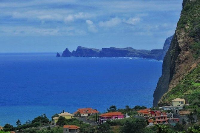 Madeira Peaks - Open 4X4 Full-Day Tour - Porto da Cruz, Rum House, and the Faial Fort Pair