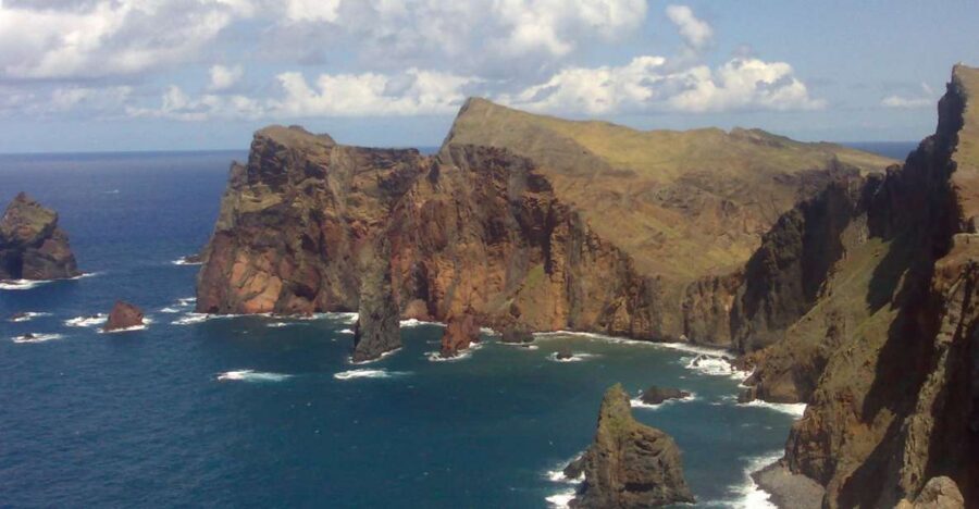 Madeira: Pico do Arieiro & Laurissilva Forest - East tour - Laurisilva Forest and the easy Balcões levada-style walk