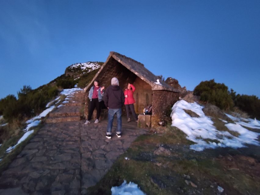 Madeira: Pico Ruivo Guided Sunrise Hike with Hotel Pickup - The Pico Ruivo climb: 2.5 km that feels like more