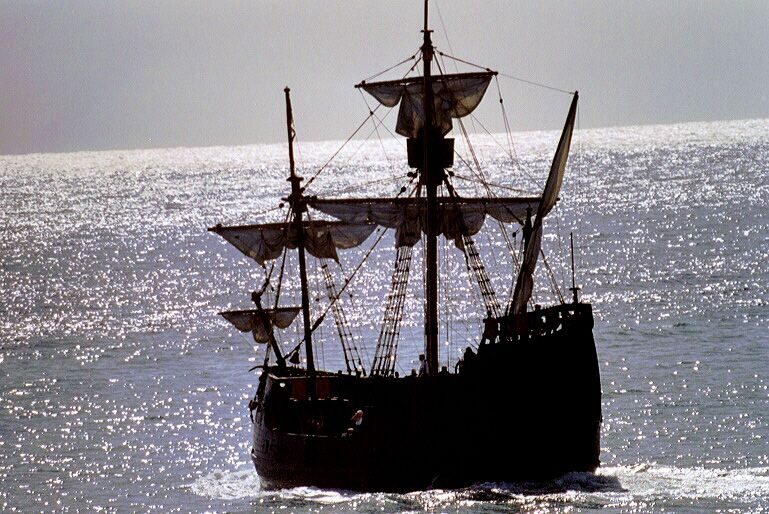 Madeira Pirate Ship: 3-Hour Boat Trip - Cabo Girão Anchoring Stop: The Photo-Worthy Cliff and the Swim Option