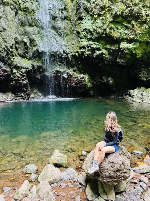 Madeira: PR 9 - Levada do Caldeirão Verde Hike Transfer - Caldeirão Verde lake: what you came for