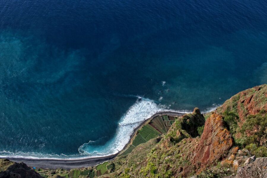 Madeira: Western Madeira Guided Trip & Fanal Mystic Forest - Ribeira da Janela: Rock Formations and North-Coast Drama