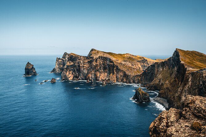 Private Half day tour around Madeira Island - Pico dos Barcelos viewpoint: where Funchal looks like a map