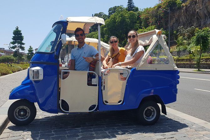Private Tuk Tuk Tour to Old Town + Monte in Funchal - The Poncha Pause and the Included Local Tab