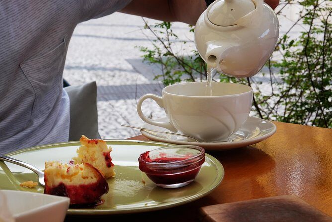 Taste Funchal: food, wine & cultural tour - Cultural stories you’ll actually use later