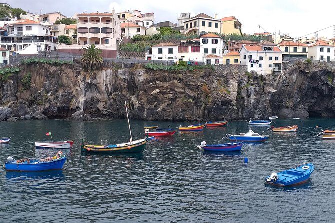The best of the West of Madeira - Porto Moniz natural swimming pools: the long stop that can make or break your day